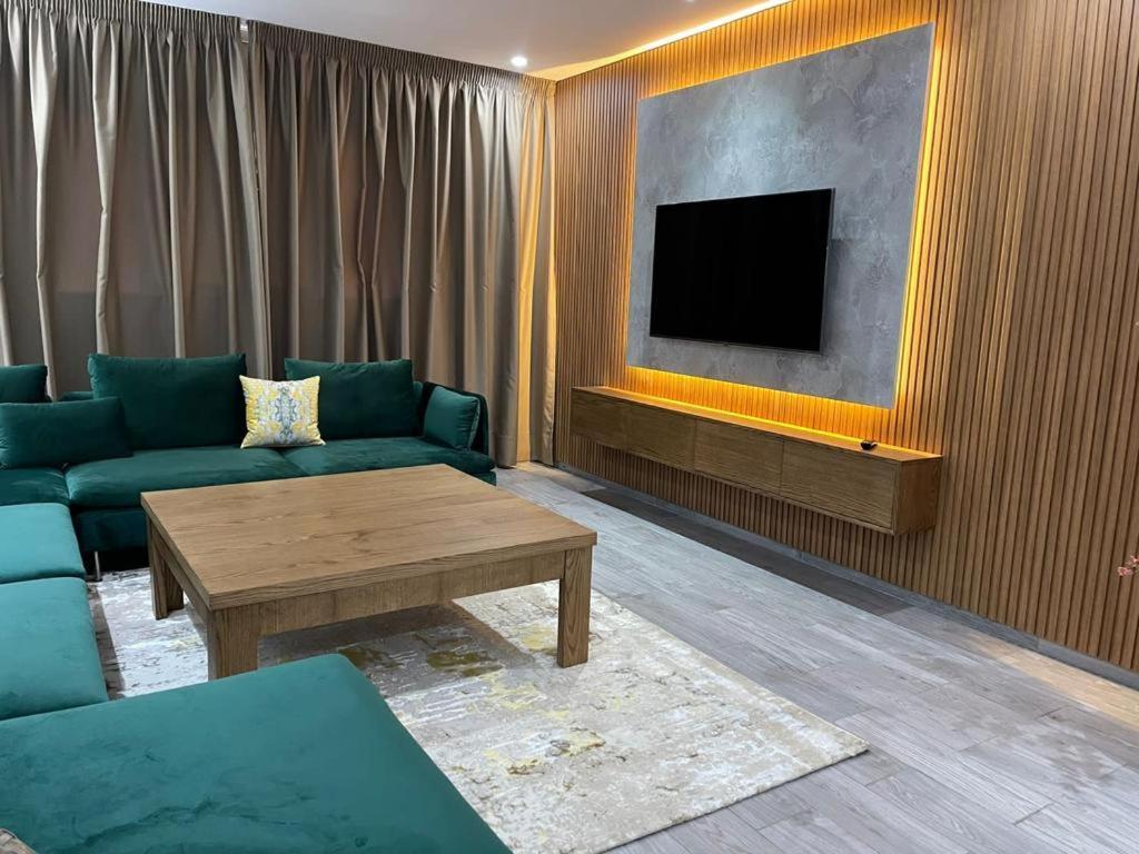 Central Apartment In The Heart Of Tangier Bagian luar foto