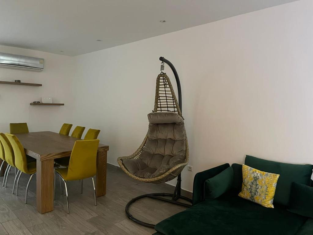 Central Apartment In The Heart Of Tangier Bagian luar foto